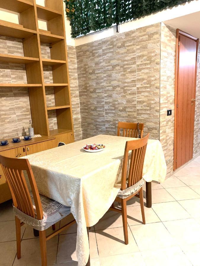 Holiday House San Biagio,41 Appartement Napels Buitenkant foto
